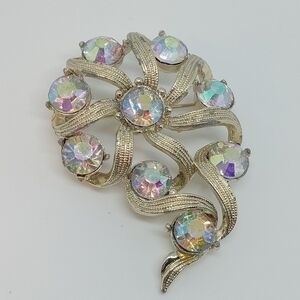 * vintage Kramer aurora borealis crystals gold tone pin brooch